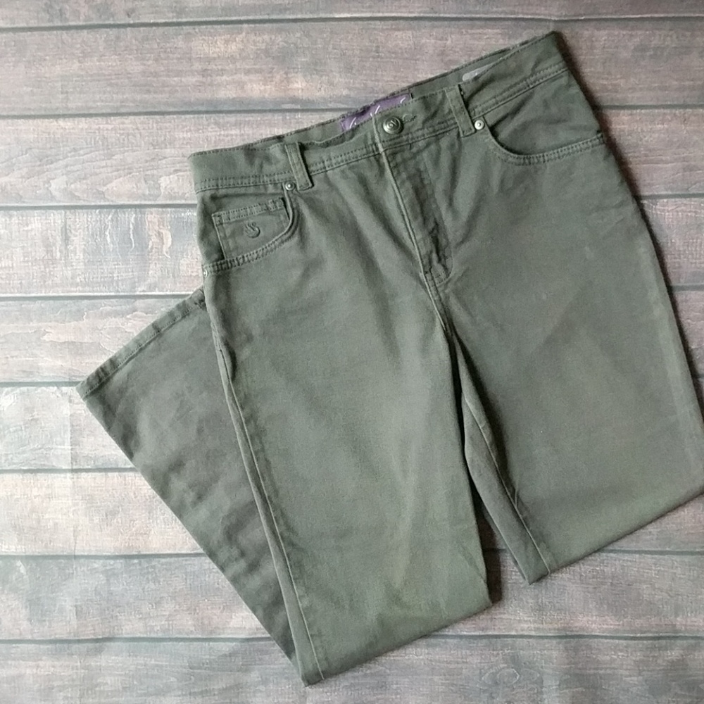 ☀️3/$12☀️Gloria Vanderbilt | Pants